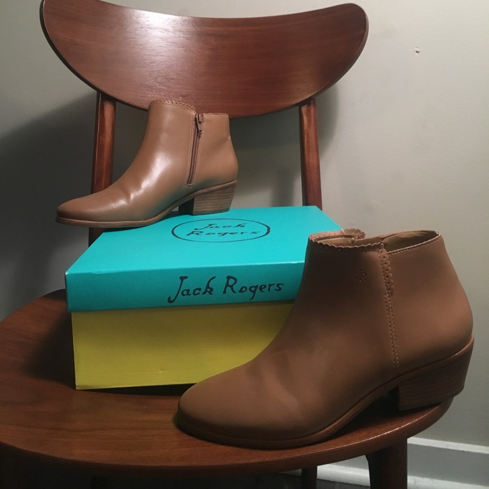 Jack Rogers Brown booties